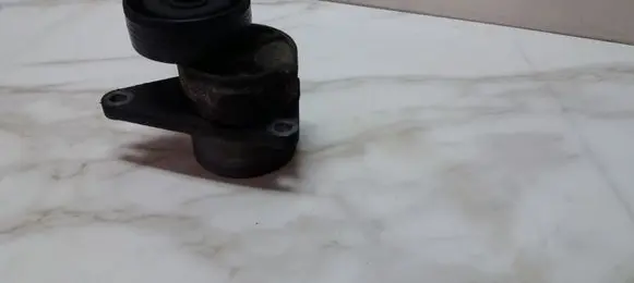 Volvo S80 Alternator belt tensioner 