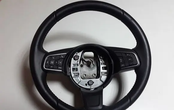 Jaguar XE Steering wheel GX733F563
