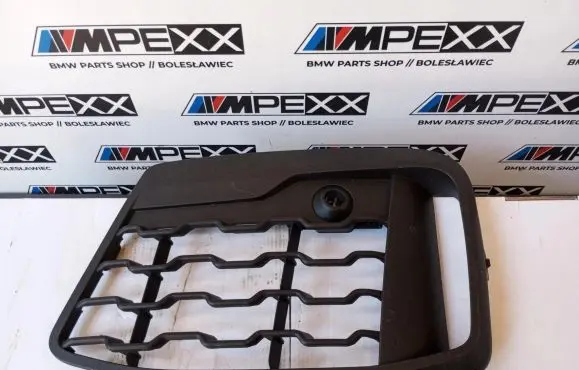 BMW X1 F48 F49 Front bumper lower grill 8059889