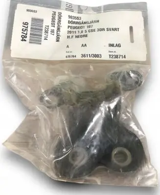 Peugeot 107 Front door lower hinge 9035S3