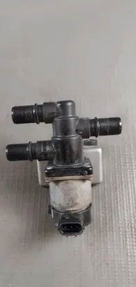 KIA EV6 Webasto circulation pump for autonomous heater 375W3G1000