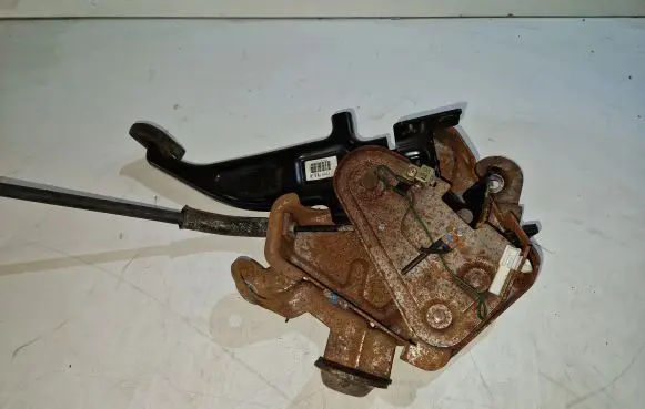 Hyundai Santa Fe Handbrake/parking brake lever assembly 597102B500
