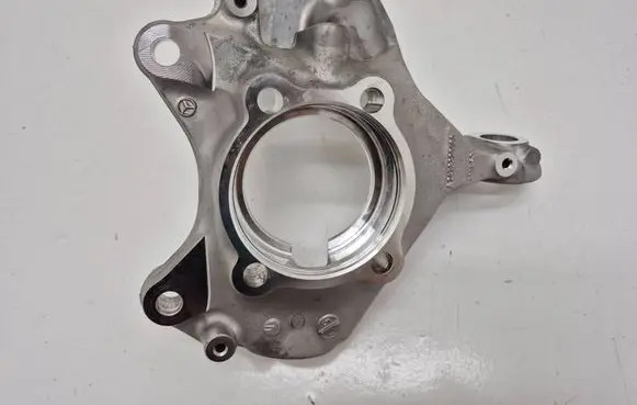 Mercedes-Benz GLB x247 Front wheel hub spindle knuckle A2473320100