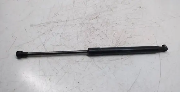BMW 1 E82 E88 Front bonnet/hood damper/strut 51237118370