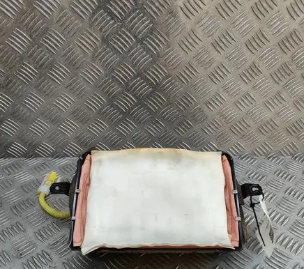 Passenger airbag