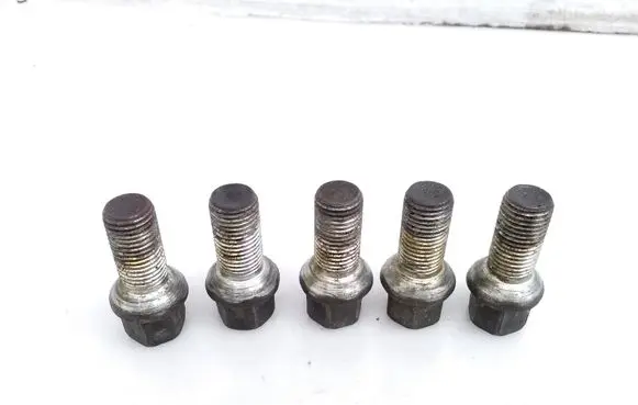 Seat Tarraco Nuts/bolts 