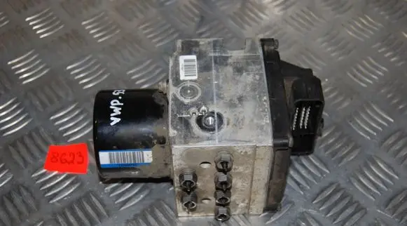 Volkswagen PASSAT B6 ABS Pump 3C0614109AE