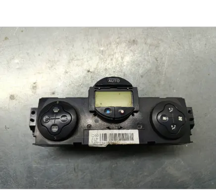 Renault Scenic II - Grand scenic II Climate control unit P8200501461