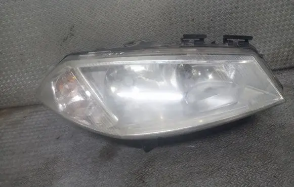 Renault Megane II Headlight/headlamp 085511142R