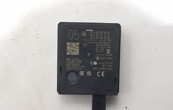 Mercedes-Benz GLA H247 Distronic sensor radar A0009004242