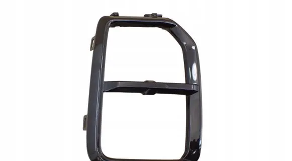 Mitsubishi Outlander Front fog light trim/grill 8315A087ZZ