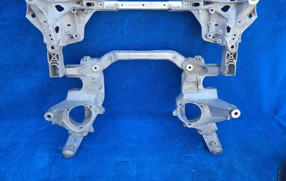 BMW 5 G30 G31 G38 Front subframe 6887340