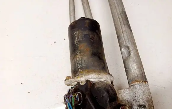 Nissan Primera Wiper motor 28810AU310