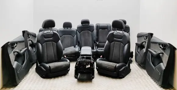 Audi Q7 4M Interior set 4M0867103J 4M0867104J