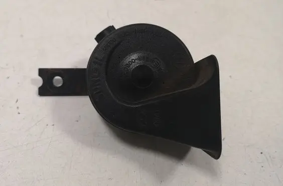 Hyundai Terracan Horn signal 28R000073