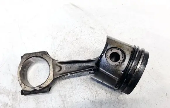 Land Rover Freelander Piston with connecting rod 