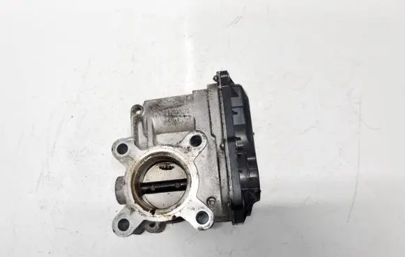Renault Megane III Throttle valve H8200578645 8200570865D