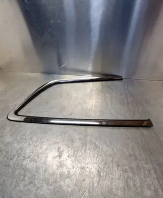 Chrysler Pacifica Rear side glass trim 68227297A