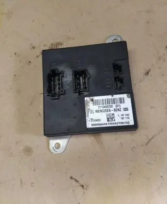 Mercedes-Benz E W211 Other control units/modules 2115452232