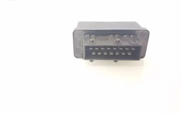 Citroen C3 Fuel pump relay 240107