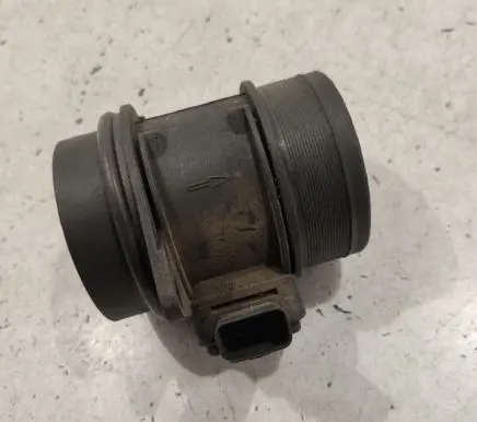Peugeot 607 Mass air flow meter 9645948780