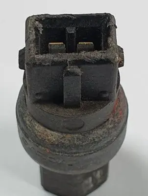 Volvo S70 V70 V70 XC Air conditioning (A/C) pressure sensor 1343215