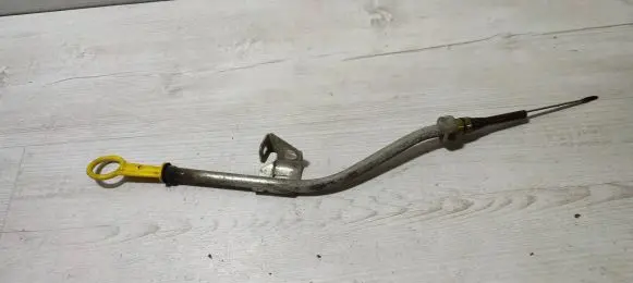 Dacia Duster II Oil level dip stick 111512221R