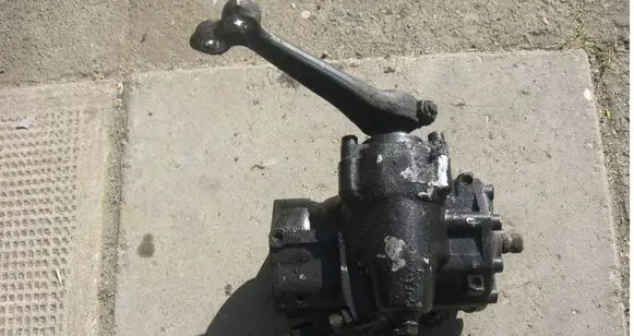 Mercedes-Benz E W124 Steering rack 2014603302