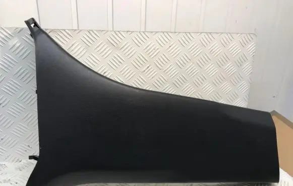 Mercedes-Benz ML W166 (B) pillar trim (bottom) A1666902625
