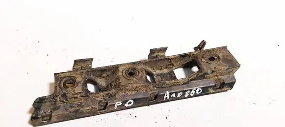 Volkswagen PASSAT B6 Front bumper mounting bracket 3c0807184