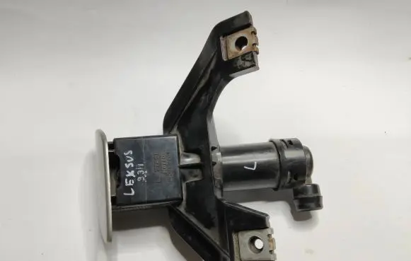 Lexus RX 300 Headlight washer spray nozzle 77891