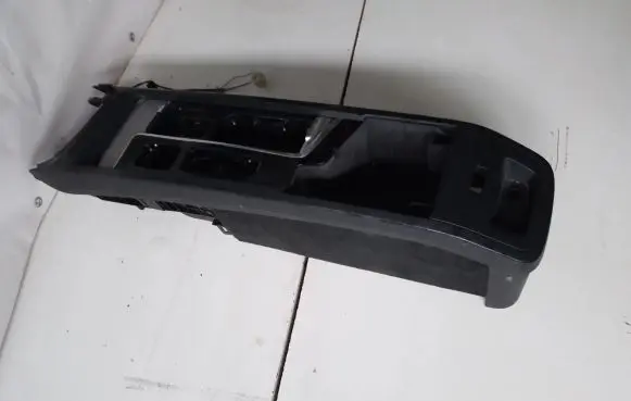 Volvo XC60 Center console