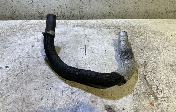 KIA Sportage Engine coolant pipe/hose