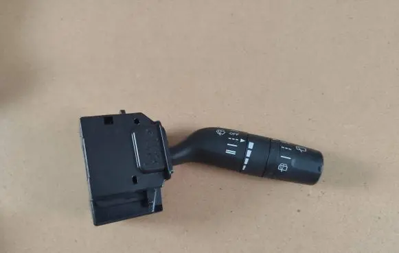 Mazda 3 II Wiper control stalk 17D682