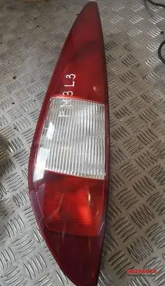 Ford Mondeo Mk III Rear/tail lights 1s7113405c