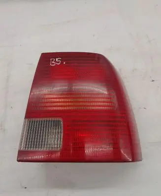 Volkswagen PASSAT B5 Rear/tail lights 3B5945096F