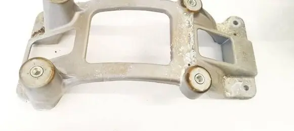 KIA Sportage Engine mounting bracket ADC12