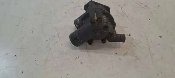 BMW 5 E34 Thermostat/thermostat housing 1279455 2241096