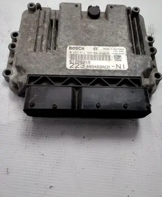 Fiat Doblo Engine control unit/module 51798819 0281012865