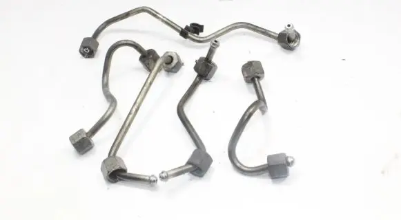 Opel Antara Fuel injector supply line/pipe 