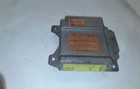 Mazda 323 F Airbag control unit/module B25E57K30B 8K05A 3321453