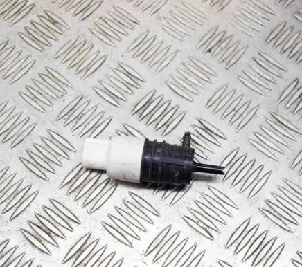 BMW 3 F30 F35 F31 Windscreen/windshield washer pump 7298309