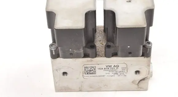 Ford Explorer Air conditioning (A/C) expansion valve 1EA816701D