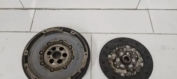 Skoda Octavia Mk2 (1Z) Clutch set kit 000196