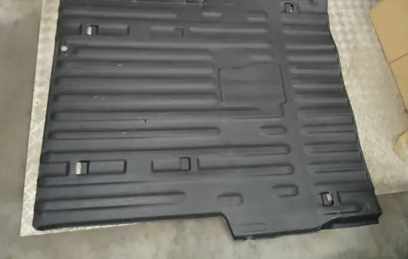 Renault Kangoo I Interior carpet