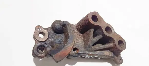 Honda CR-V Engine mounting bracket qe1008eya qe100-8wya