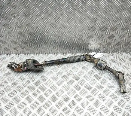 Mitsubishi L200 Steering column universal joint 4401A335