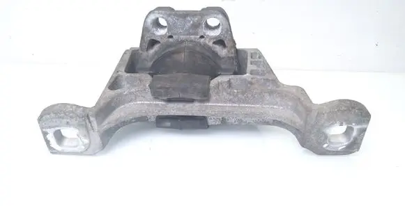 Ford C-MAX I Engine mount bracket 307396