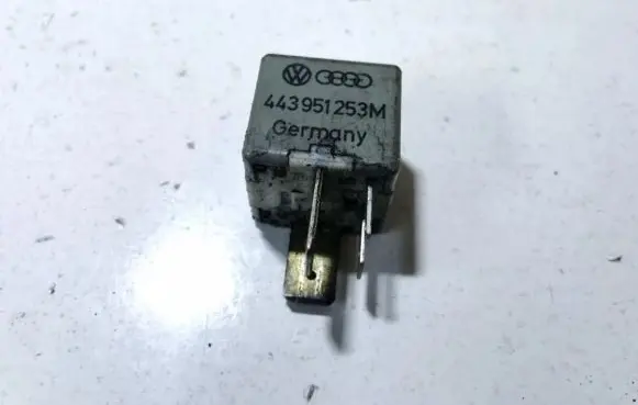 Audi 80 90 S2 B4 Other relay 443951253m 899522