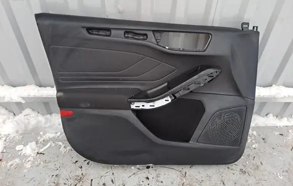 Ford Focus Front door card panel trim JX7BA23943